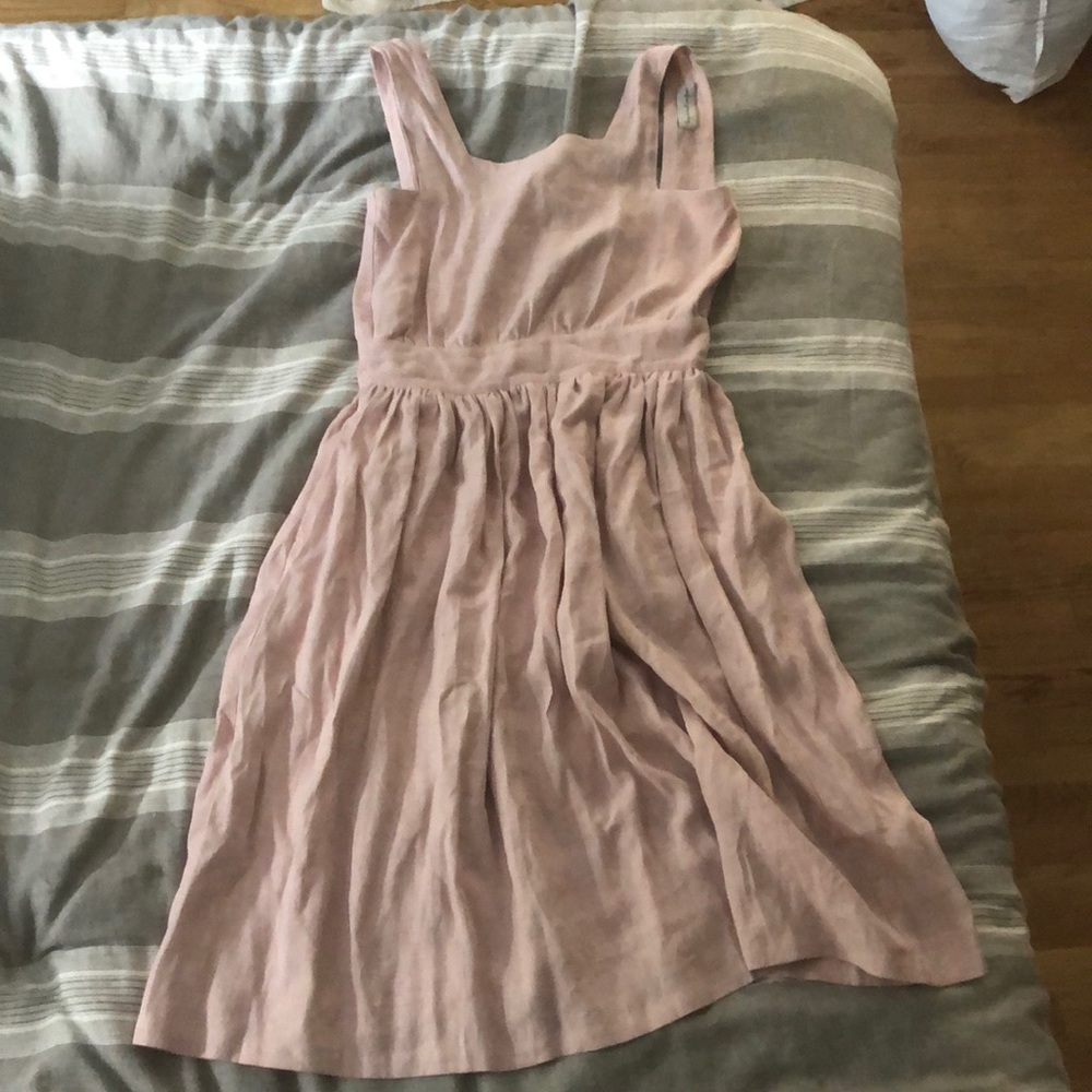 Loveandconfuse May linen dress in Apple Blossom size small. Never worn.
